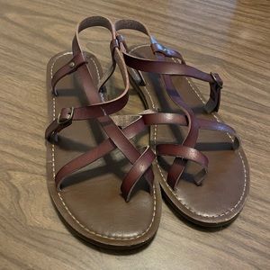Universal Thread Brown Leather Strappy Sandal. Size 8.